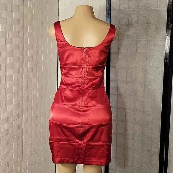 BISOU BISOU SQUARE NECKLINE SLEEVELESS PENCIL DRESS - Picture 8 of 13